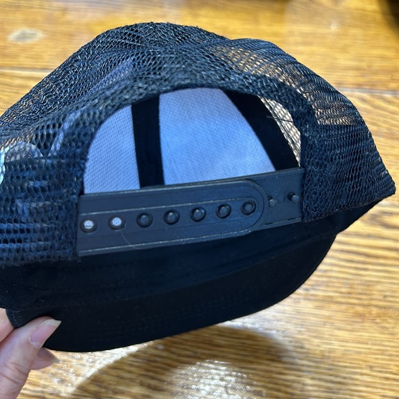 Brimmz black kids snap back cap.  Excellent condition. Toddler one size - Picture 4 of 5